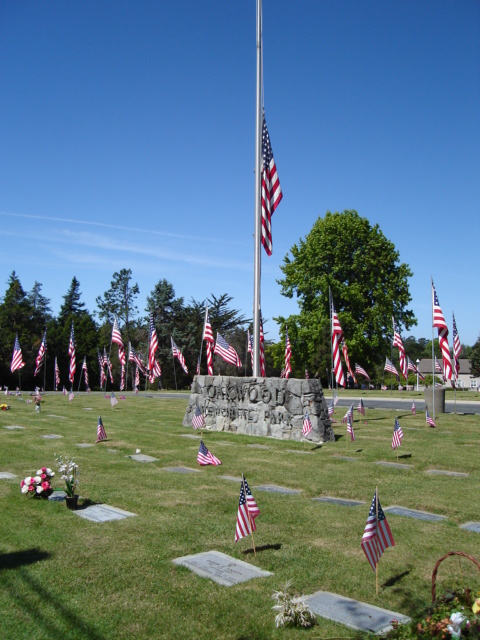 Oakwood Memorial Park Cemetery